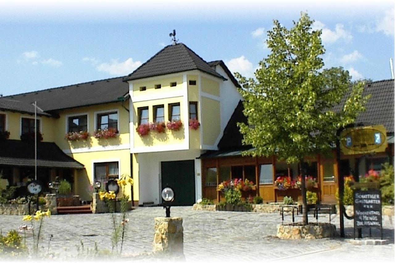Dorfmeister Business Hotel B&B Weikersdorf am Steinfelde المظهر الخارجي الصورة